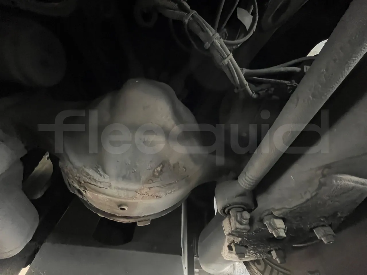 Man Lion's Coach J0AAB -EUR6 -309kW -12.101m - front shock absorbers left