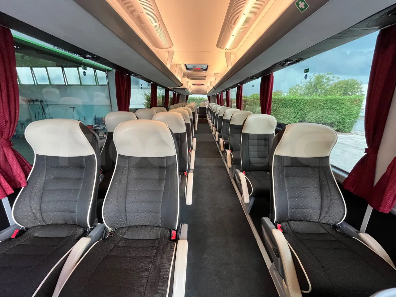 Man Lion's Coach J0AAB -EUR6 -309kW -12.101m - interior reverse seats driver height (mandatory for bus to scrap)
