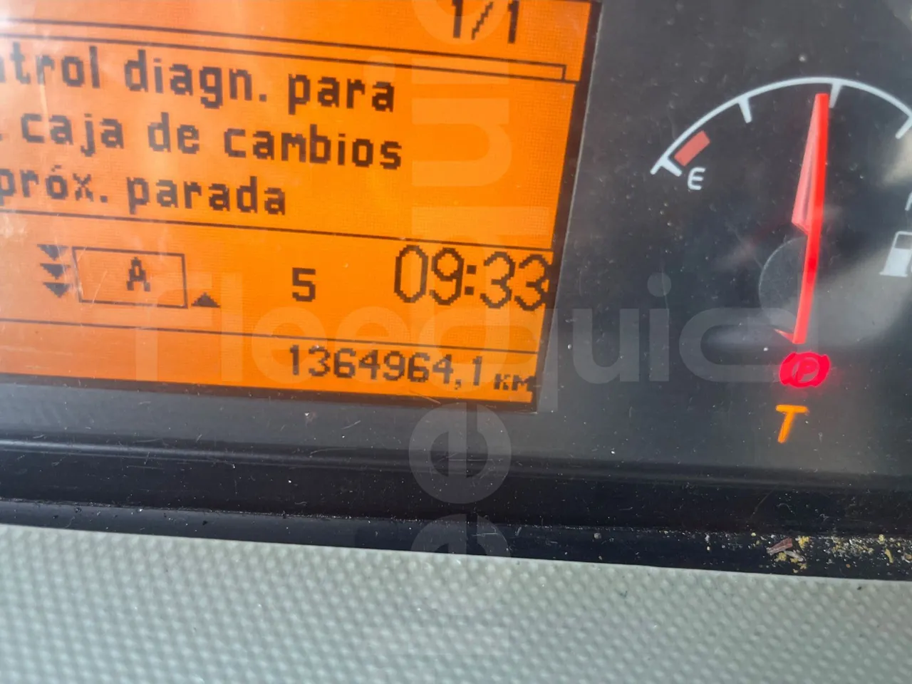 Volvo B12B 6X2 - EUR4 - 338kW -14.995m - buttons panels on (mandatory for bus to scrap)