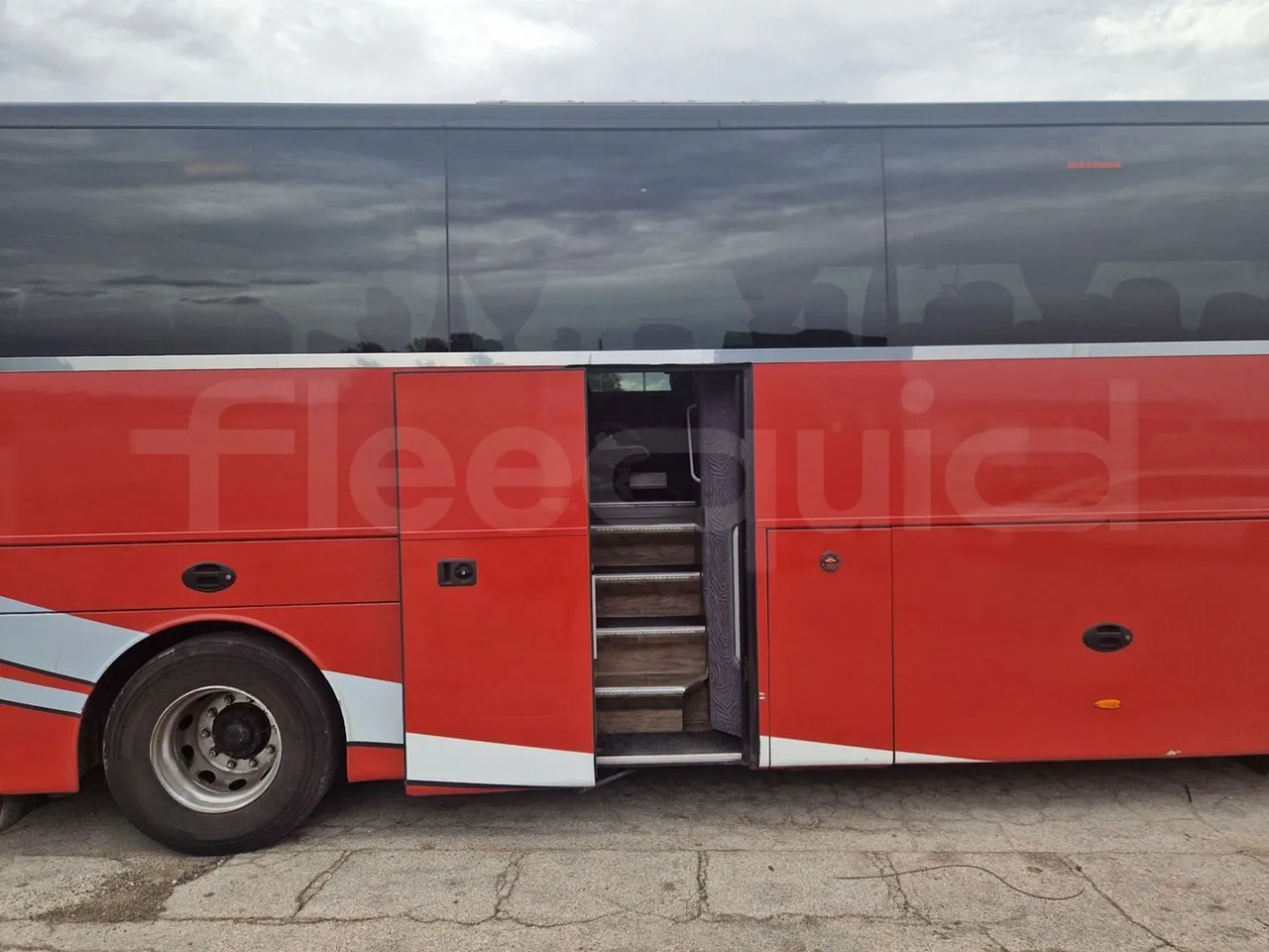 Van Hool Acron TX15 - EUR5 - 300kW - 12.2m - front door 3 open (mandatory for bus to scrap)