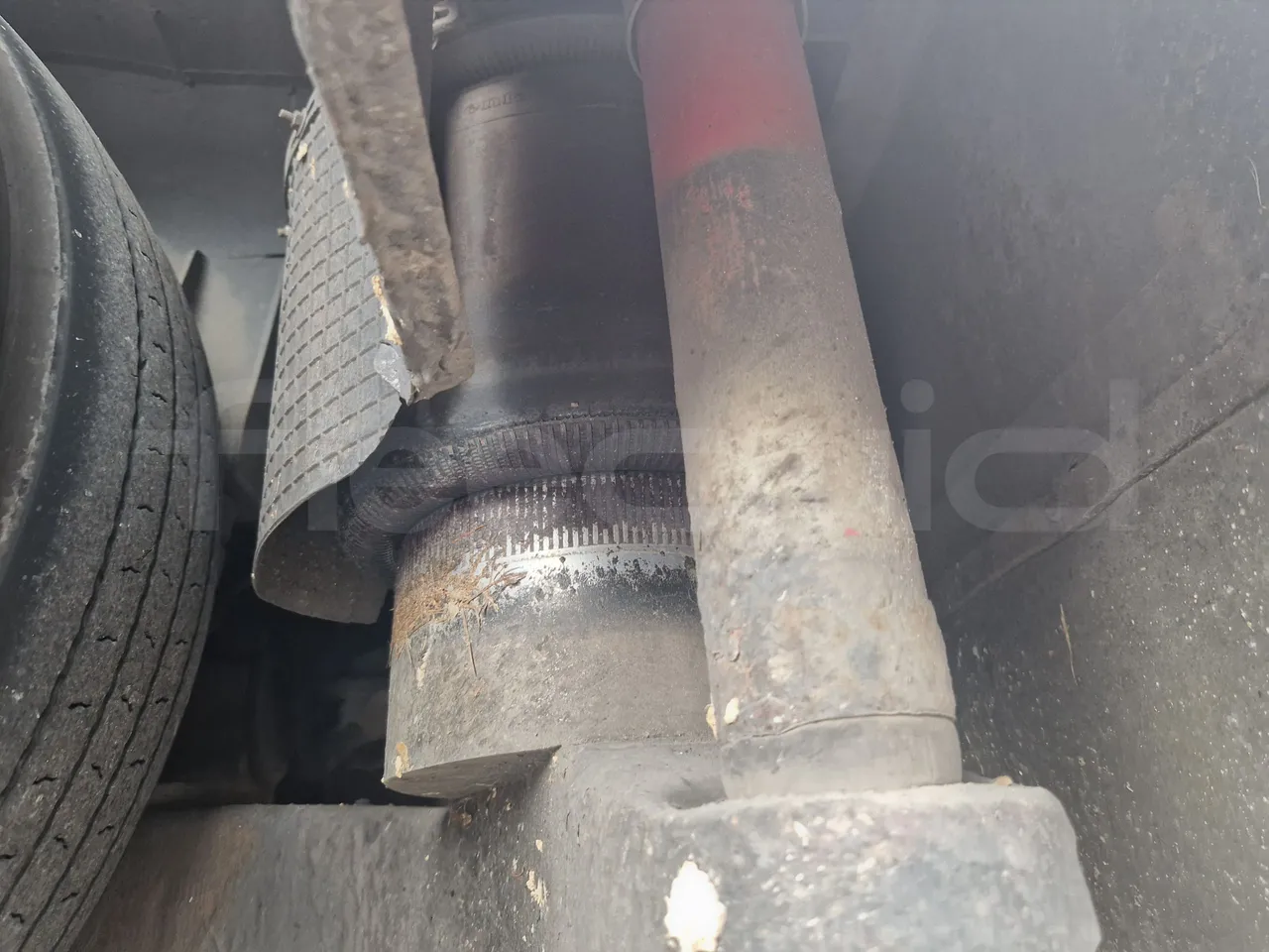 Van Hool Acron TX15 - EUR5 - 300kW - 12.2m - axel 2 air springs 2 left