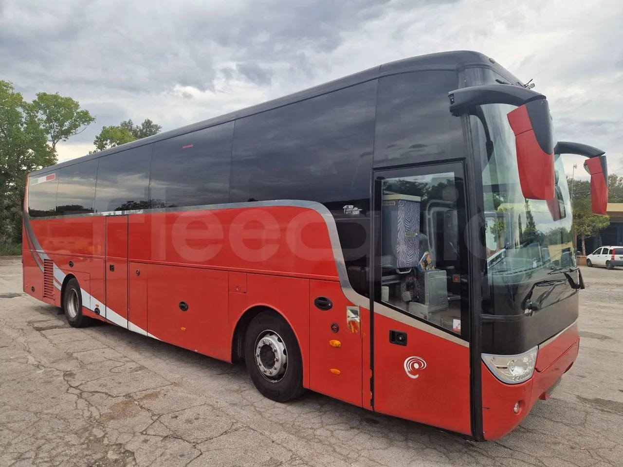 Van Hool Acron TX15 - EUR5 - 300kW - 12.2m - Base cover photo