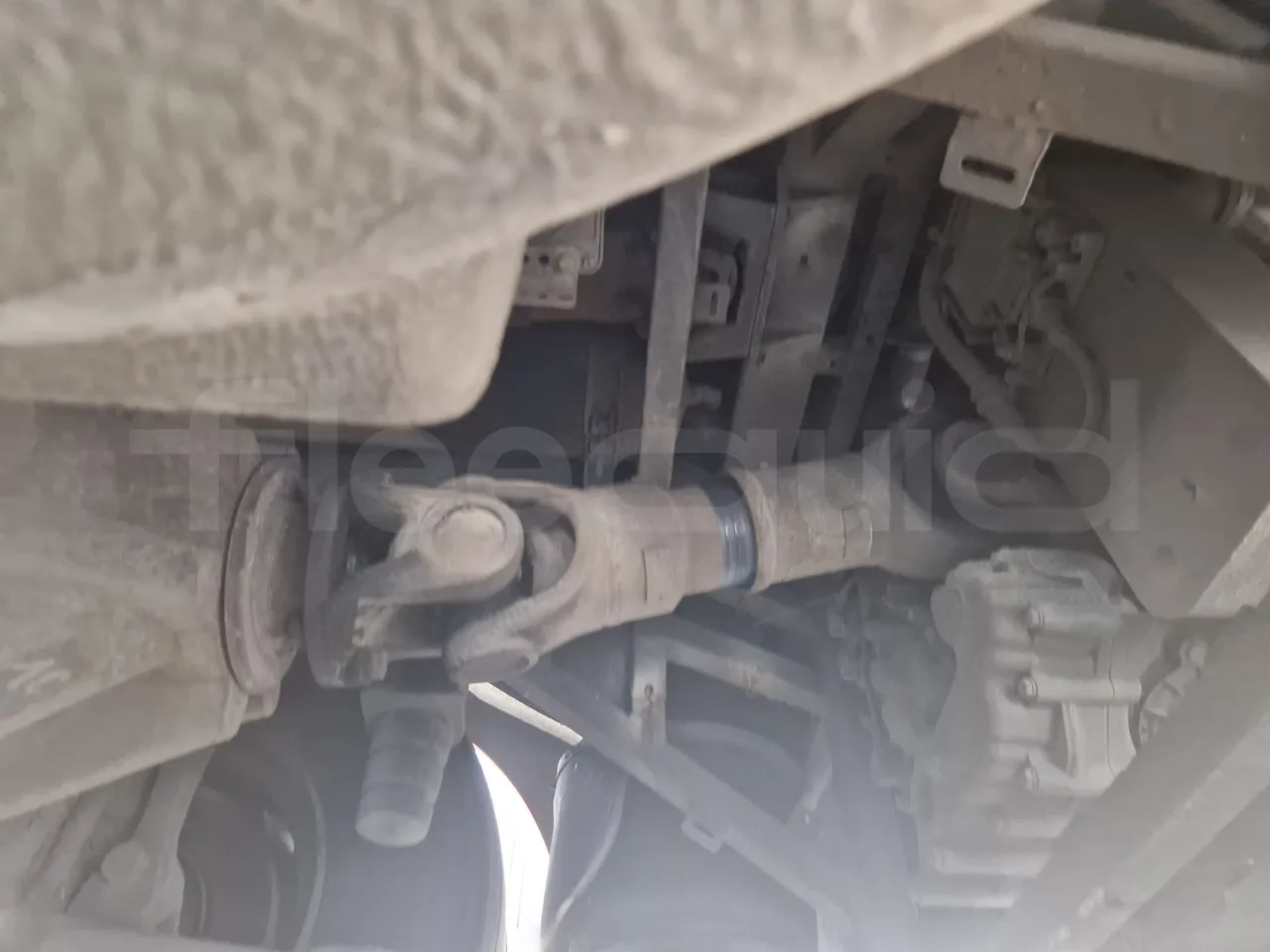 Van Hool Acron TX15 - EUR5 - 300kW - 12.2m - driveshaft photo