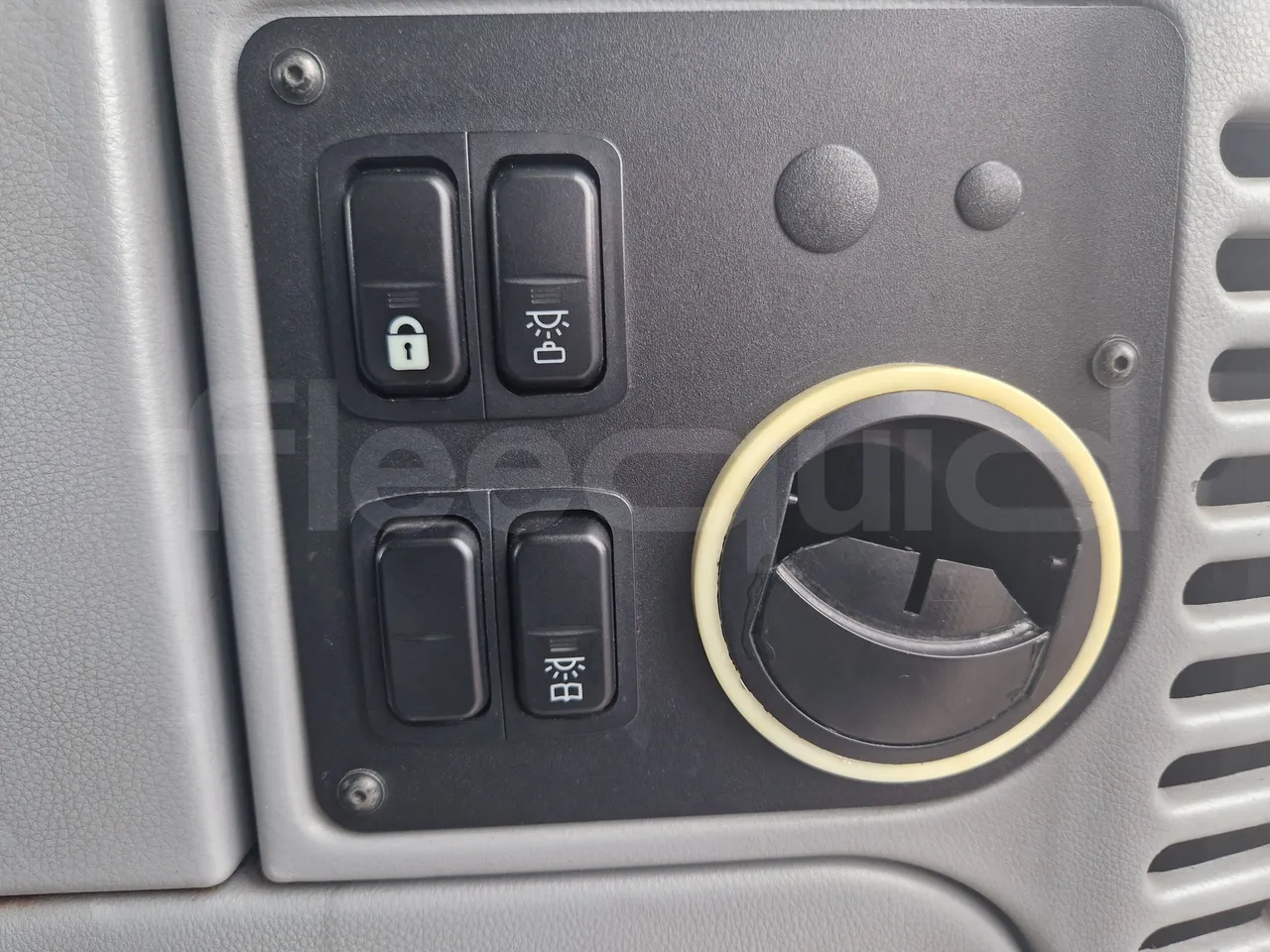 Van Hool Acron TX15 - EUR5 - 300kW - 12.2m - roof hatch 3