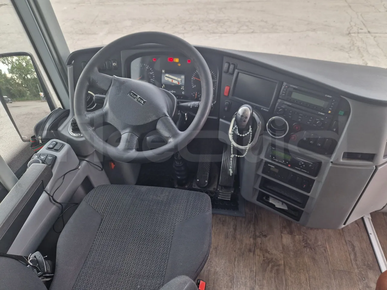 Van Hool Acron TX15 - EUR5 - 300kW - 12.2m - steering wheel photo