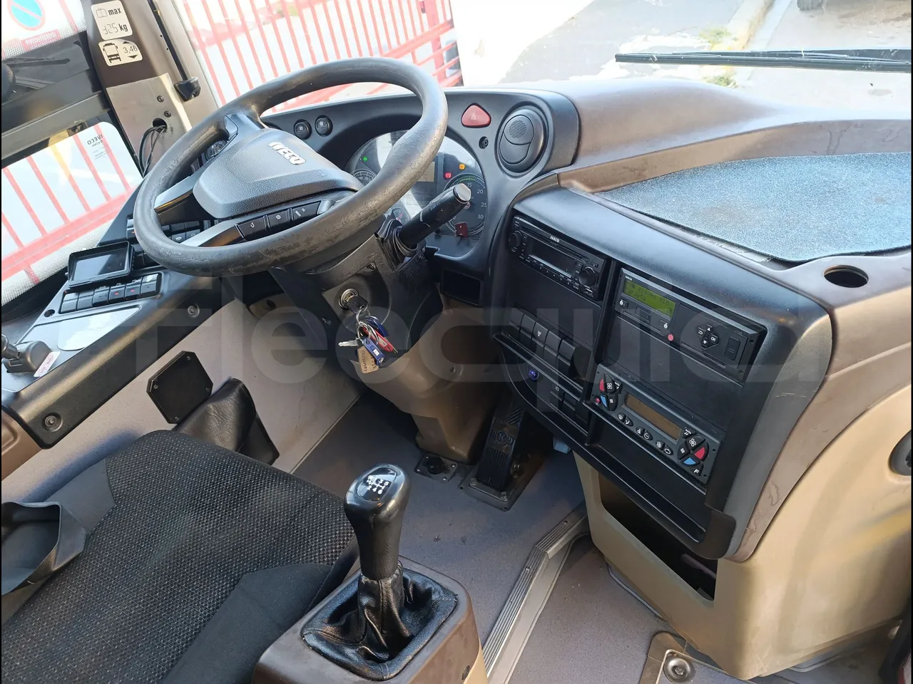Iveco Crossway CBCW3/00 - Euro6 - 265kW - 10.757mt - buttons panels on