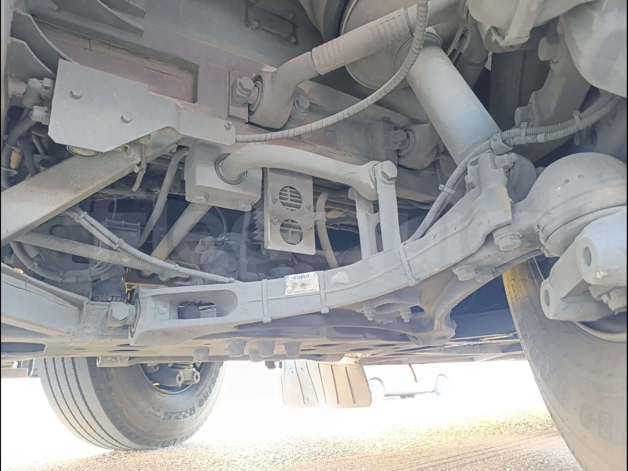 Iveco Crossway CBCW3/00 - Euro6 - 265kW - 10.757mt - front axle left side