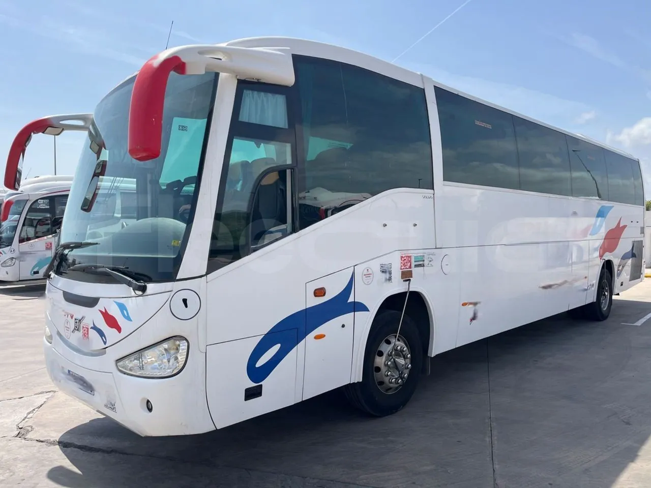 Volvo B9 R - EUR5 - 280kW - 12.850m - 3/4 front left