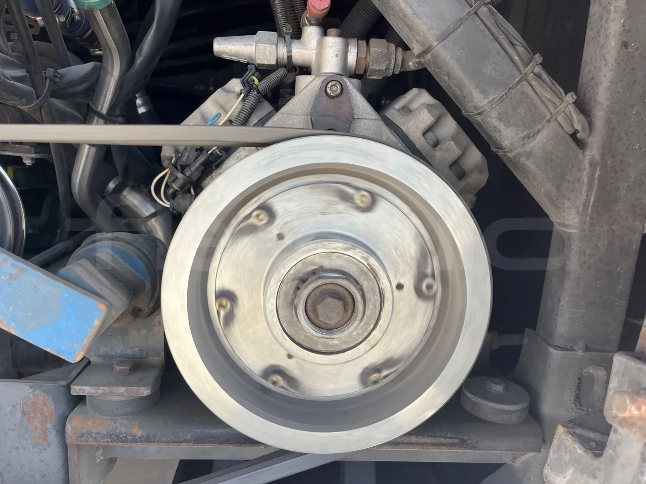 Volvo B9 R - EUR5 - 280kW - 12.850m - air conditioning compressor