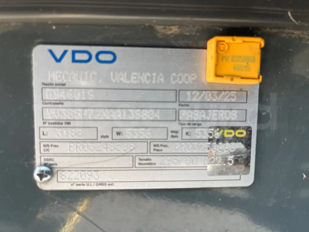 Volvo B9 R - EUR5 - 280kW - 12.850m - platform code photo