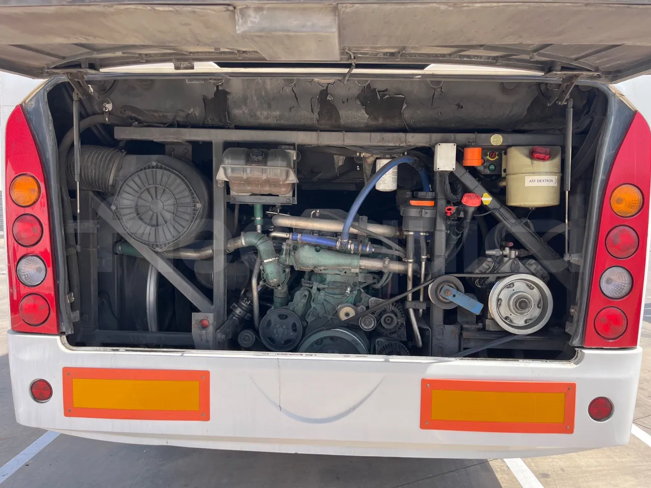Volvo B9 R - EUR5 - 280kW - 12.850m - rear hatch open