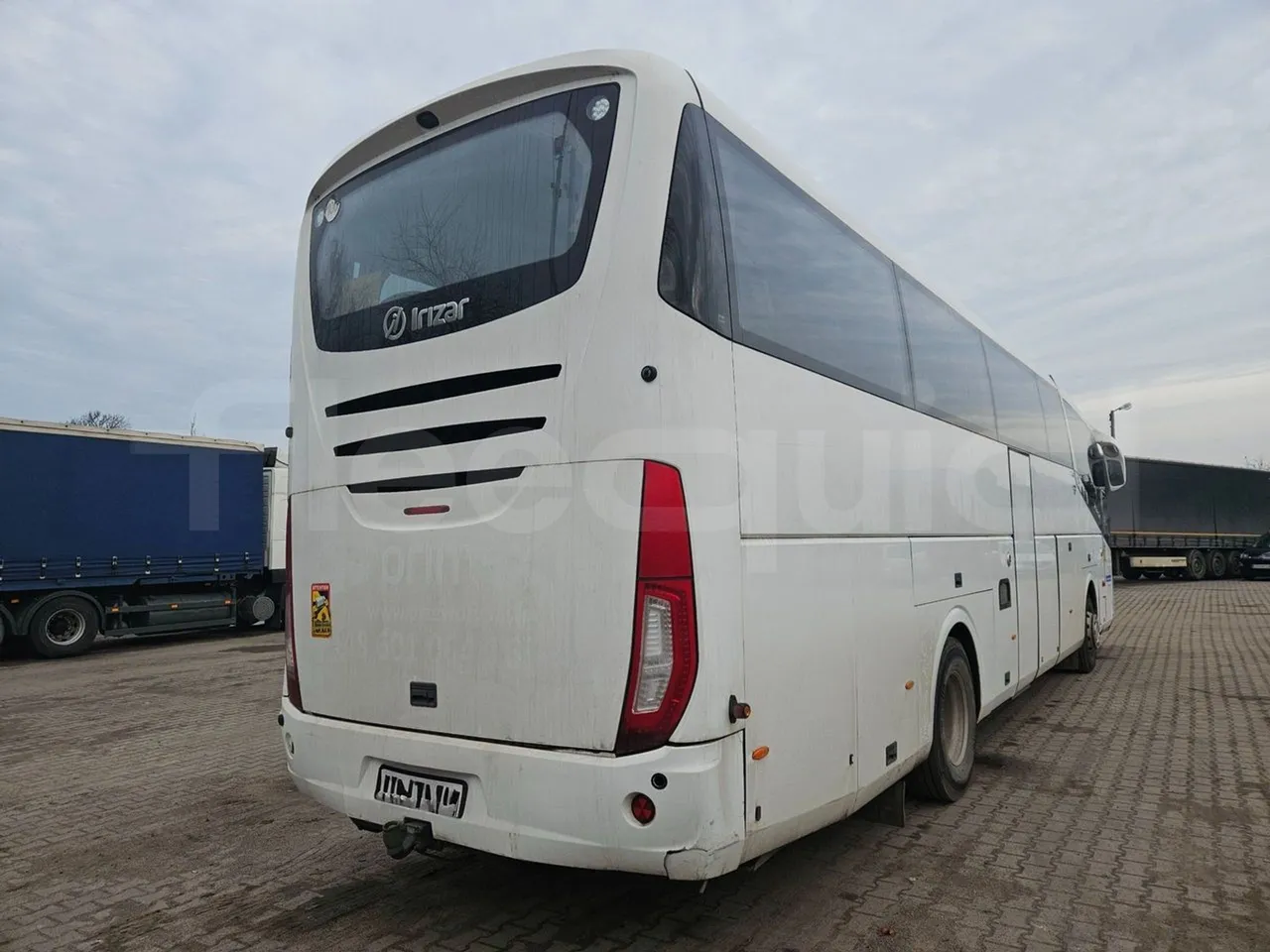 Irizar i6 12.37 - EUR6 - 320kW - 12.200m - 3/4 right rear doors closed