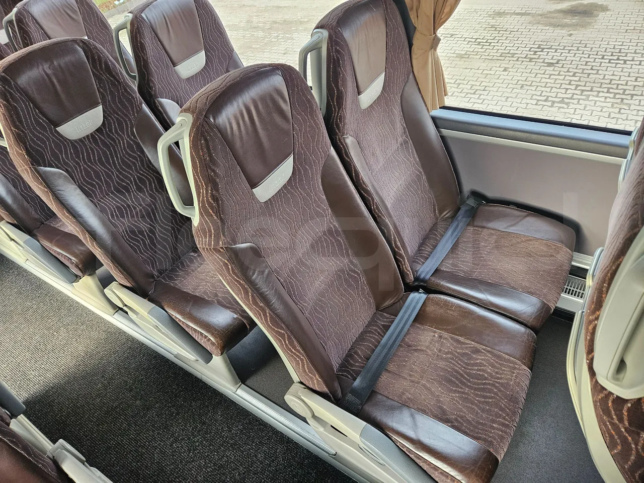 Irizar i6 12.37 - EUR6 - 320kW - 12.200m - central seat safety belt