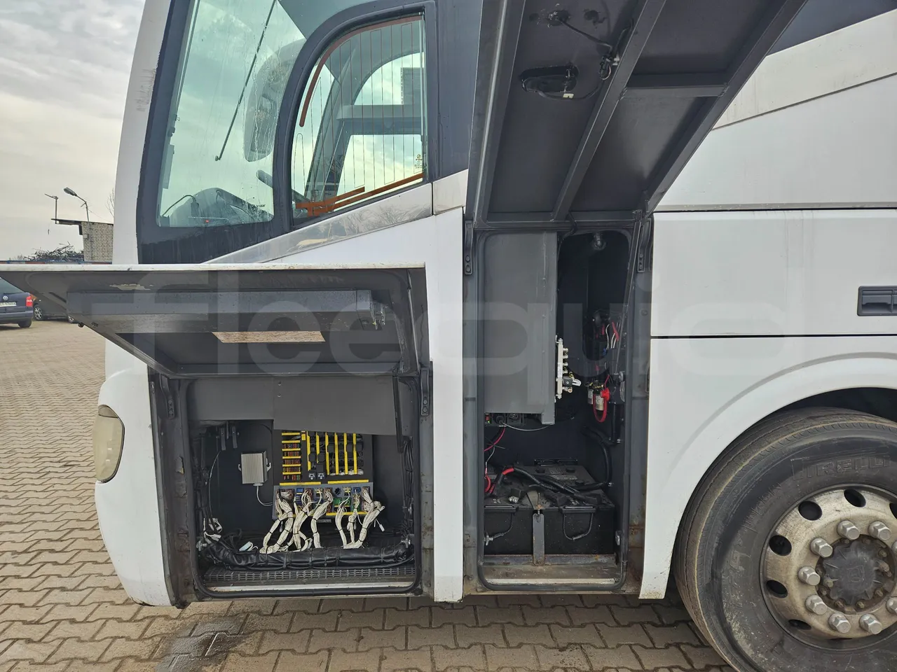 Irizar i6 12.37 - EUR6 - 320kW - 12.200m - external compartments photo