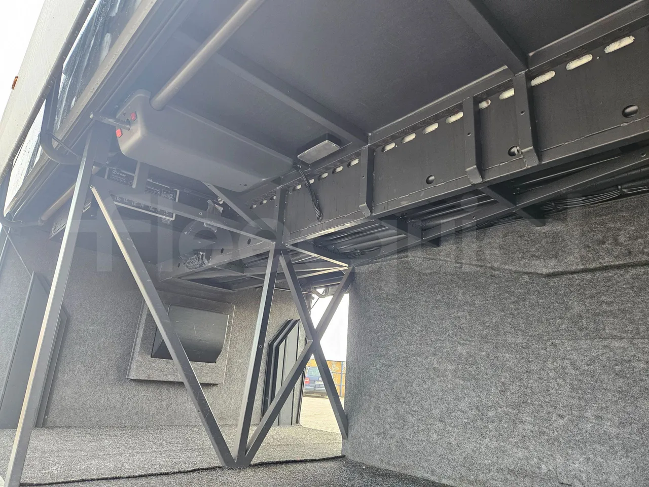 Irizar i6 12.37 - EUR6 - 320kW - 12.200m - internal frame rust check