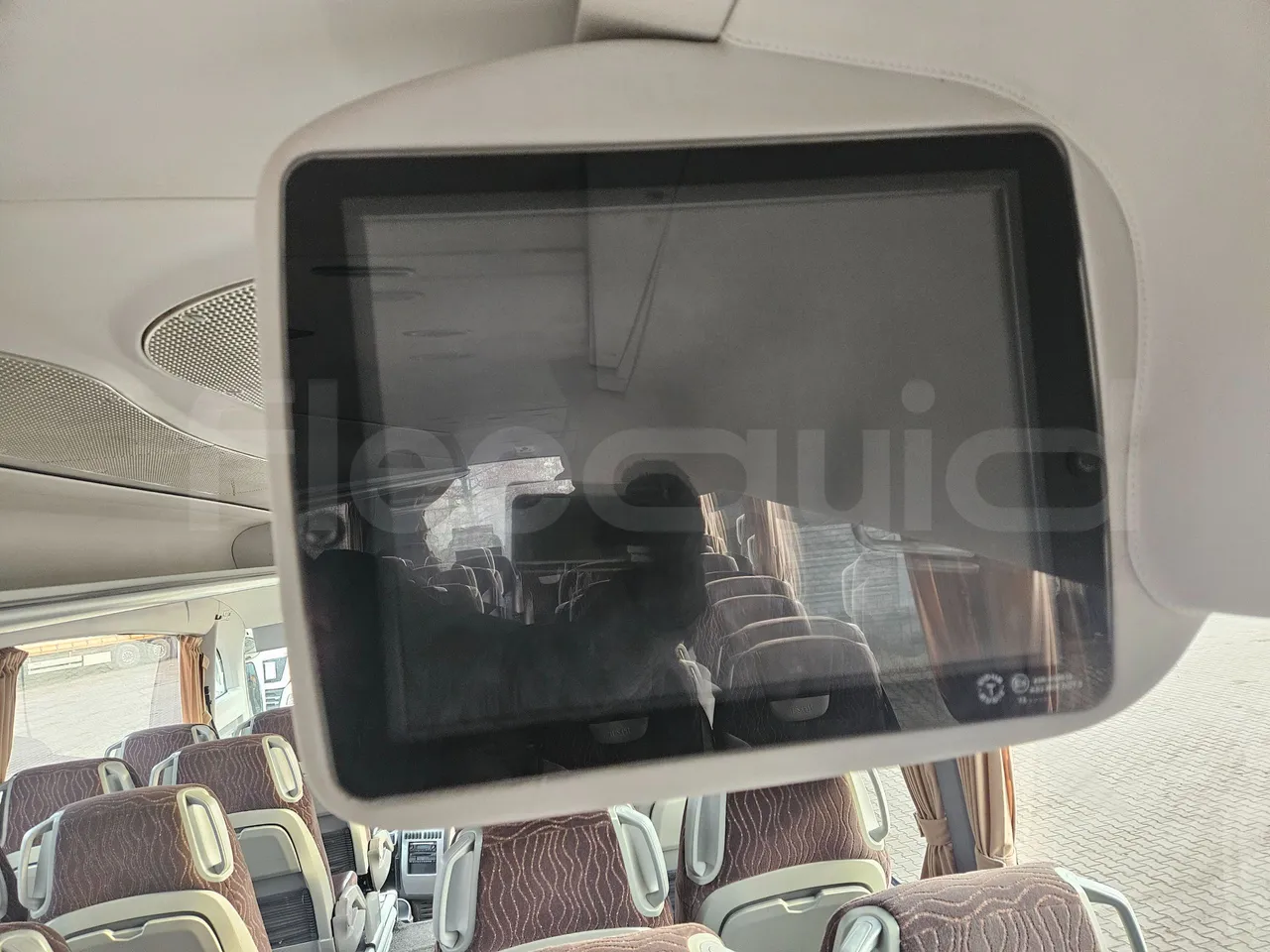 Irizar i6 12.37 - EUR6 - 320kW - 12.200m - monitor detail photo