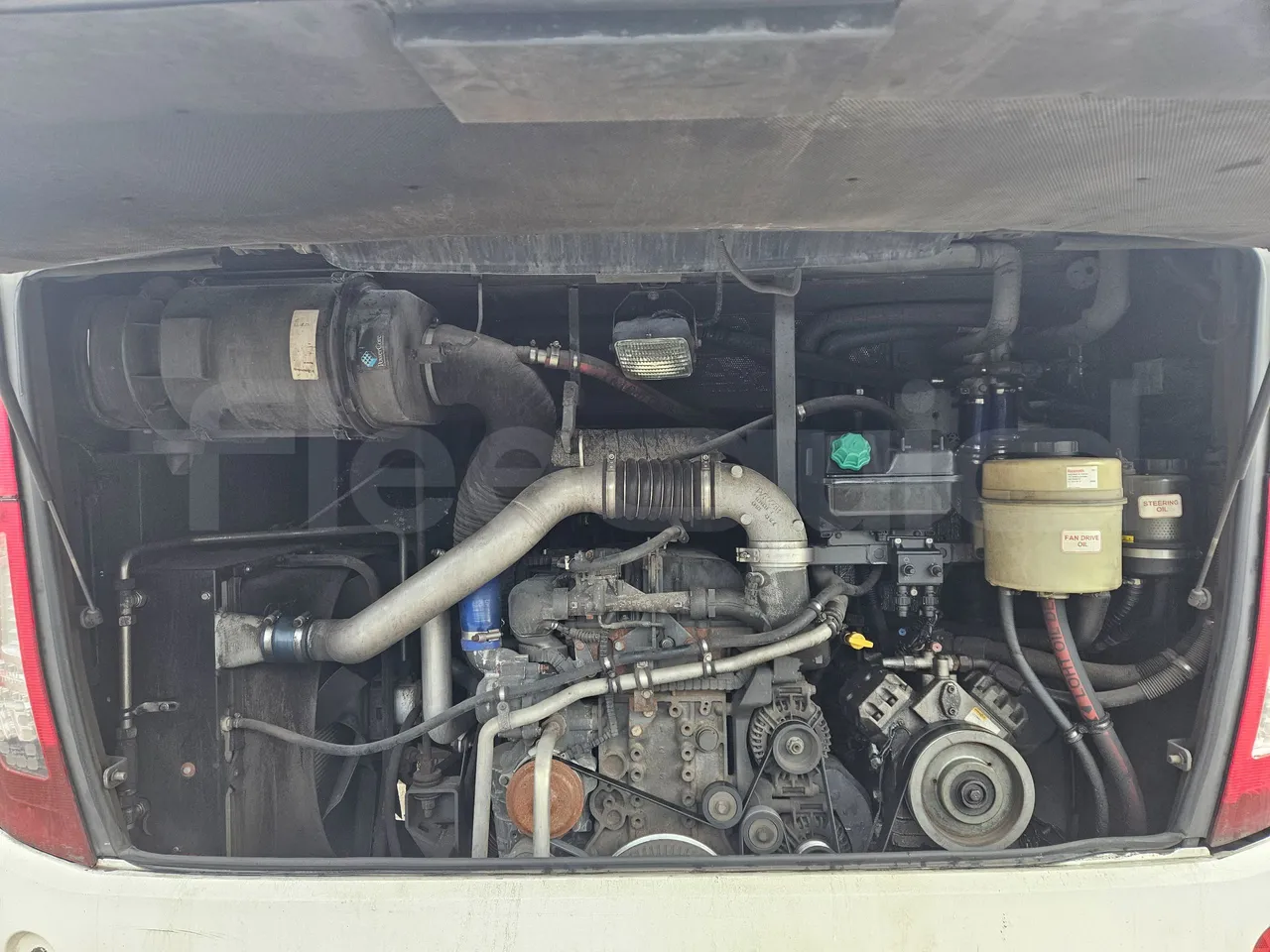 Irizar i6 12.37 - EUR6 - 320kW - 12.200m - rear hatch open