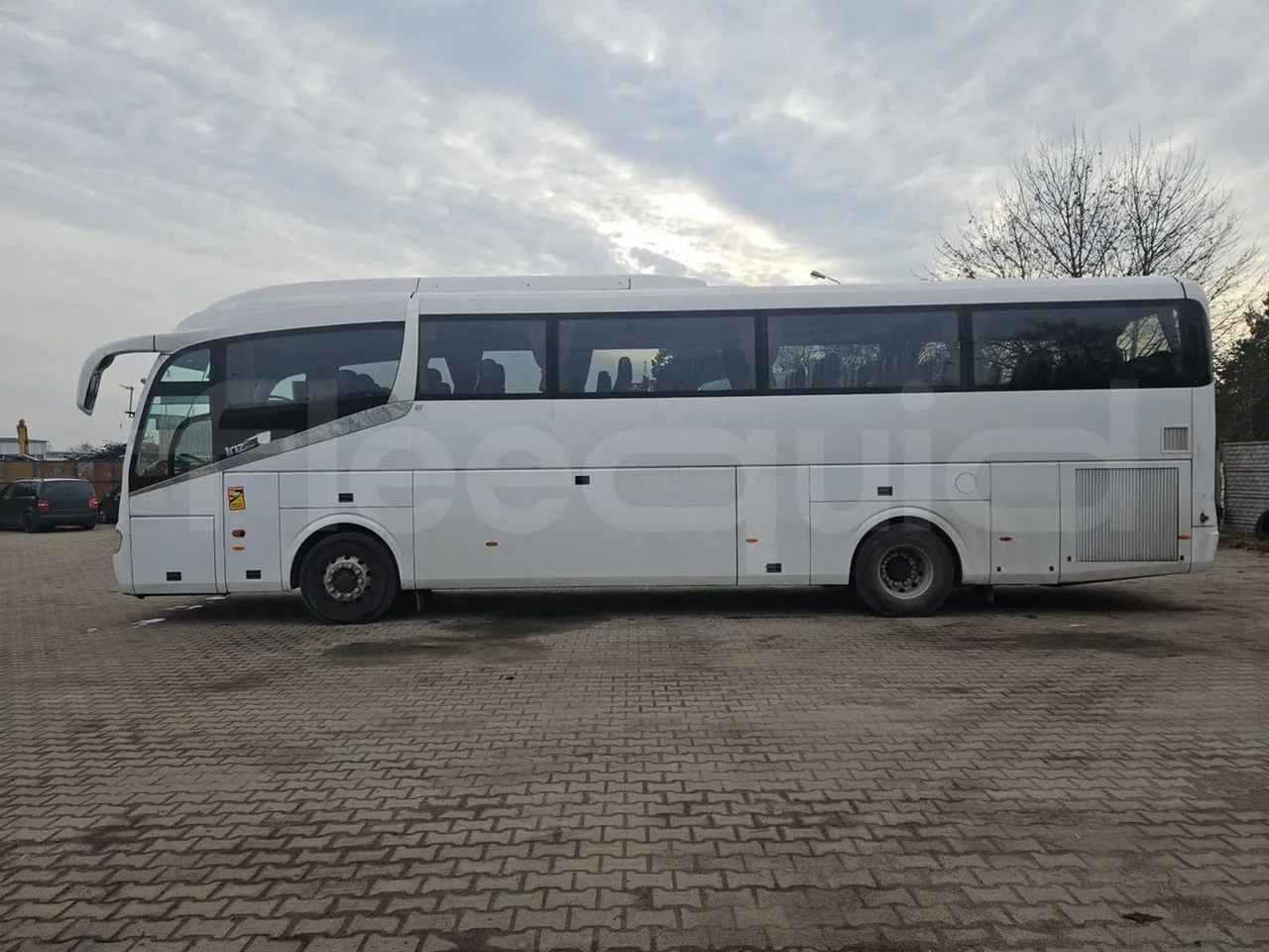 Irizar i6 12.37 - EUR6 - 320kW - 12.200m - left side photo