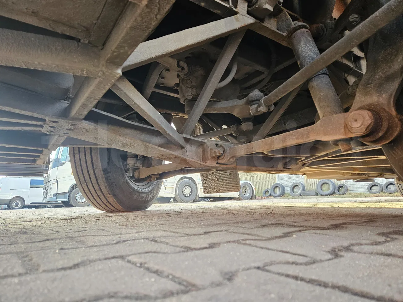 Irizar i6 12.37 - EUR6 - 320kW - 12.200m - front axle left side