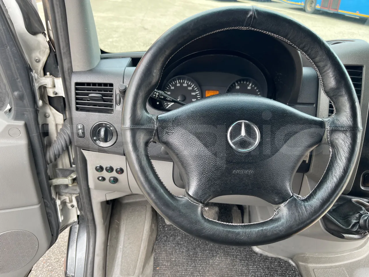 Mercedes-Benz Sprinter 906BB50 - EUR 6 -120kW - 7.361m - onboard devices 1