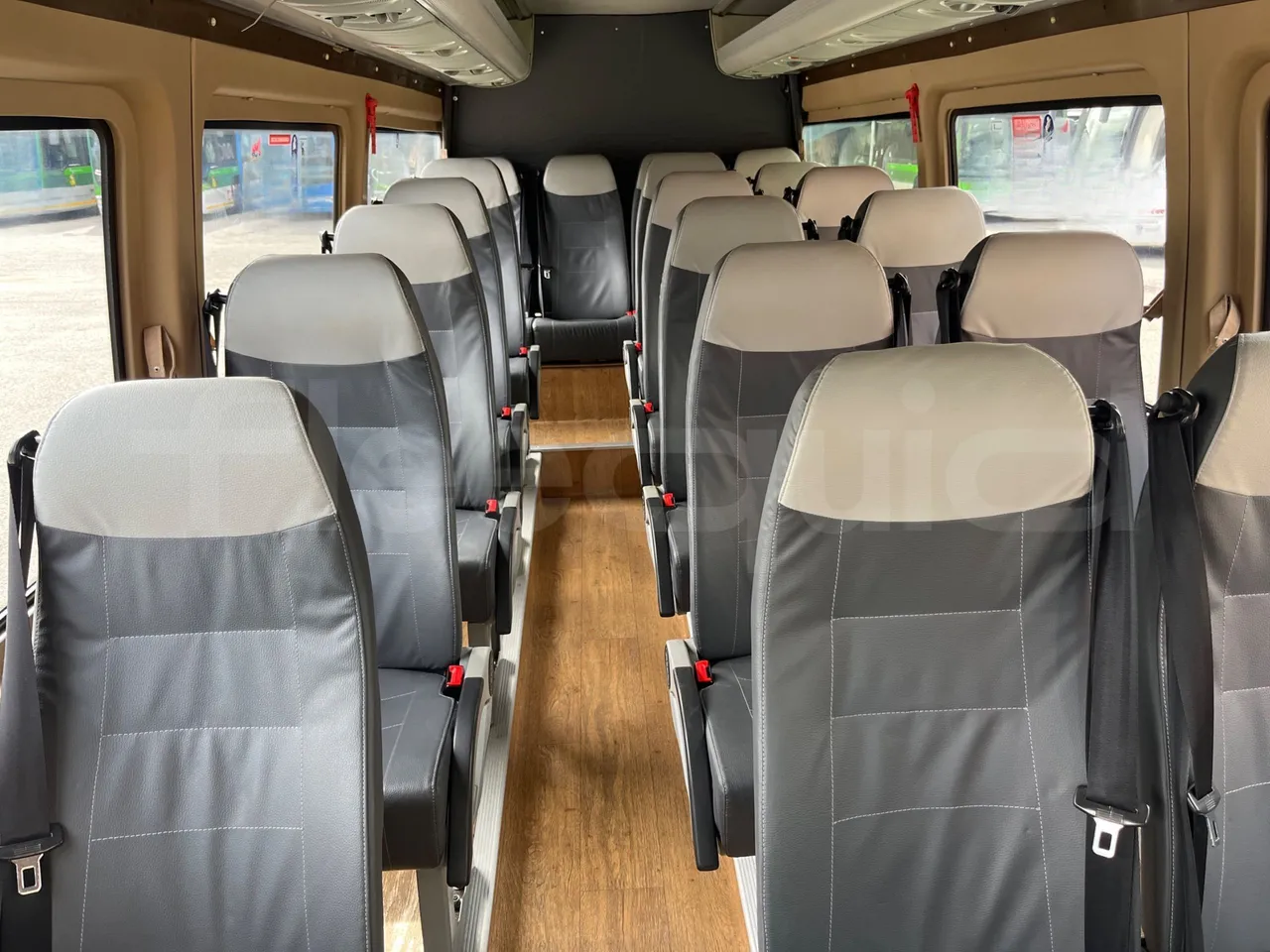 Mercedes-Benz Sprinter 906BB50 - EUR 6 -120kW - 7.361m - handrails photo