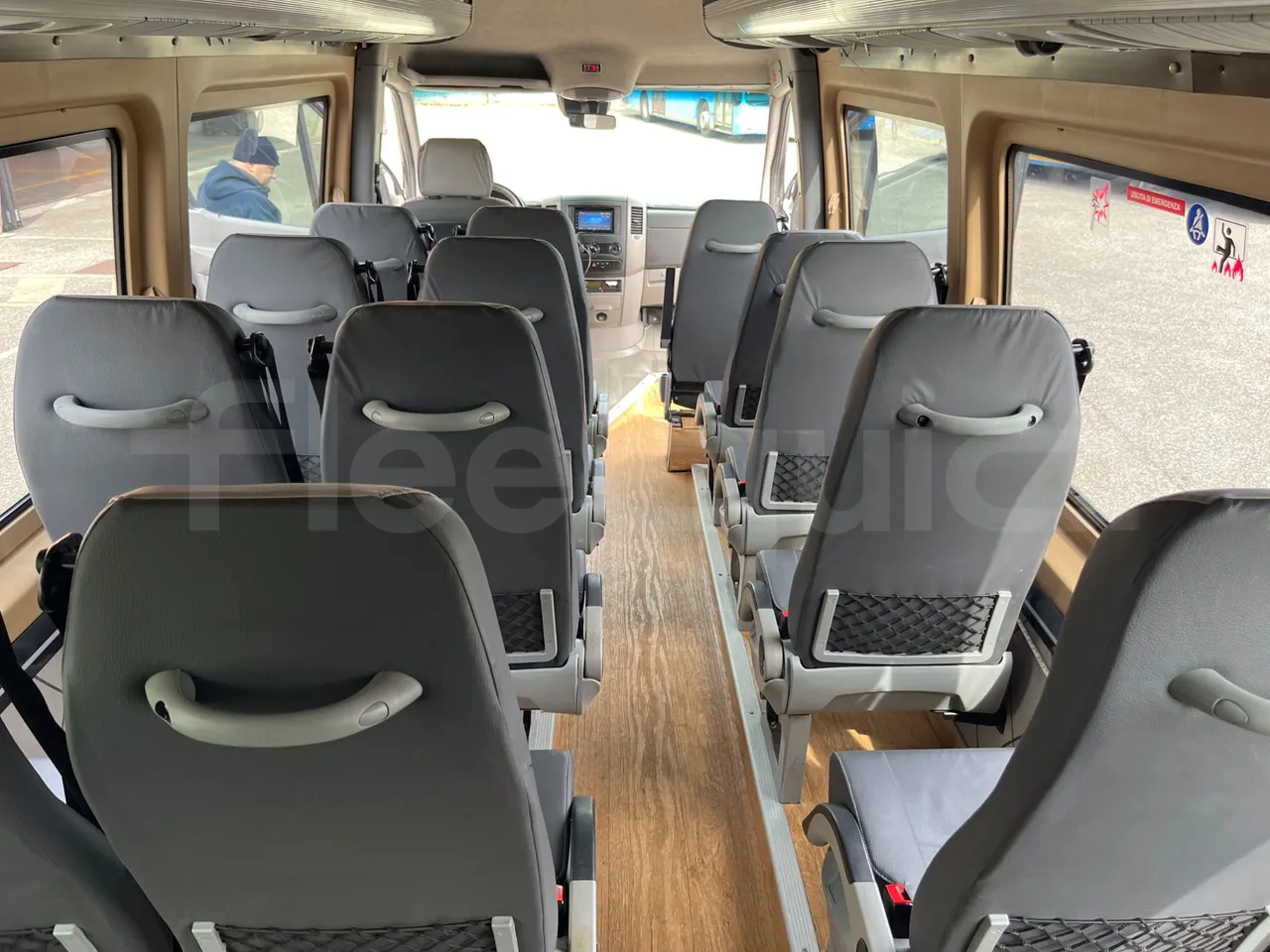 Mercedes-Benz Sprinter 906BB50 - EUR 6 -120kW - 7.361m - forward view all seats last row height