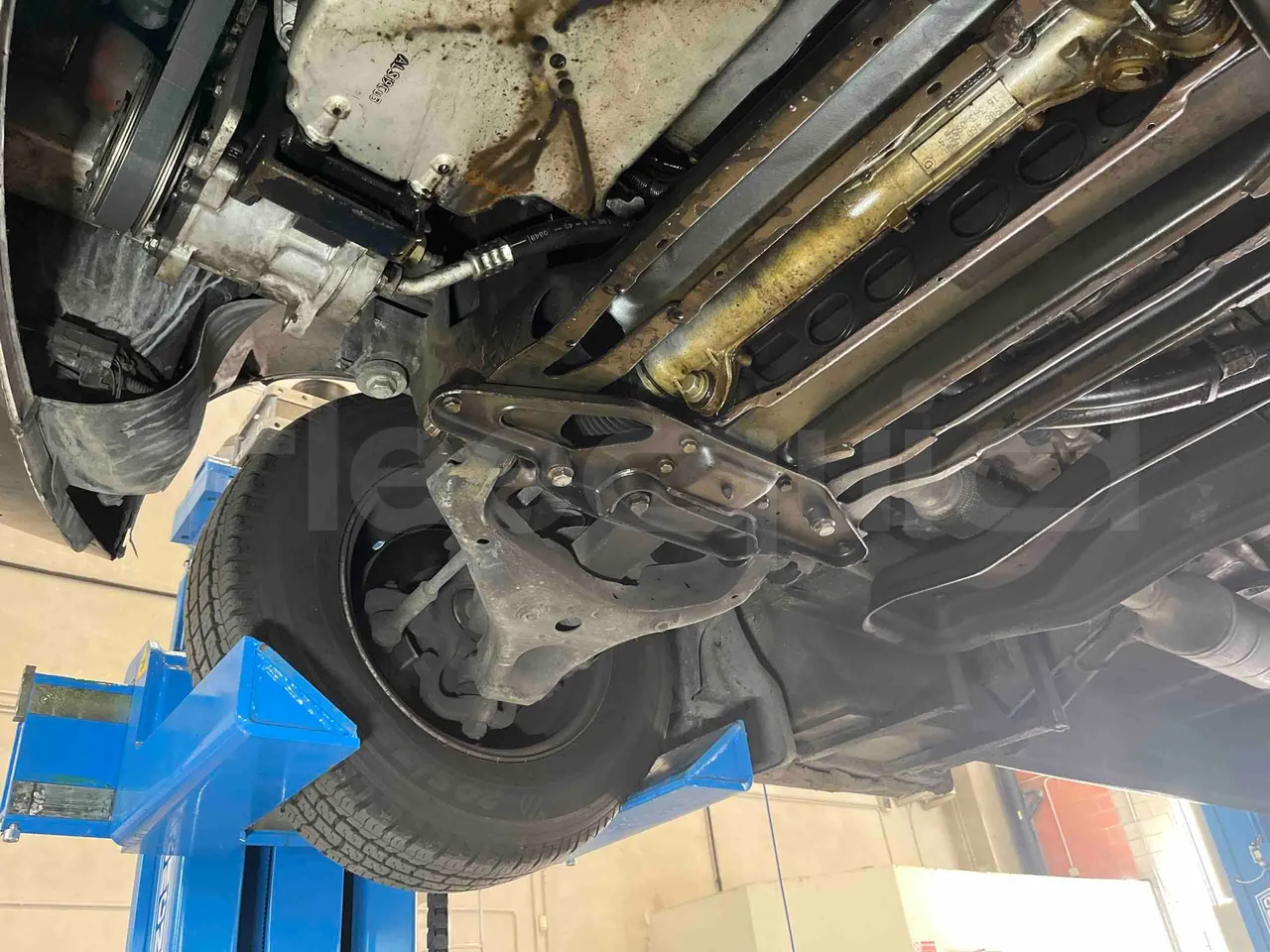 Mercedes-Benz Sprinter 906BB50 - EUR 6 -120kW - 7.361m - front axle right side