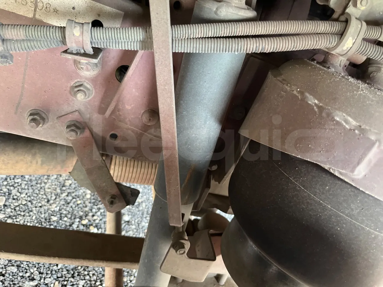 Iveco Cacciamali C5032 -EUR3 -154kW -9.3m - front shock absorbers right