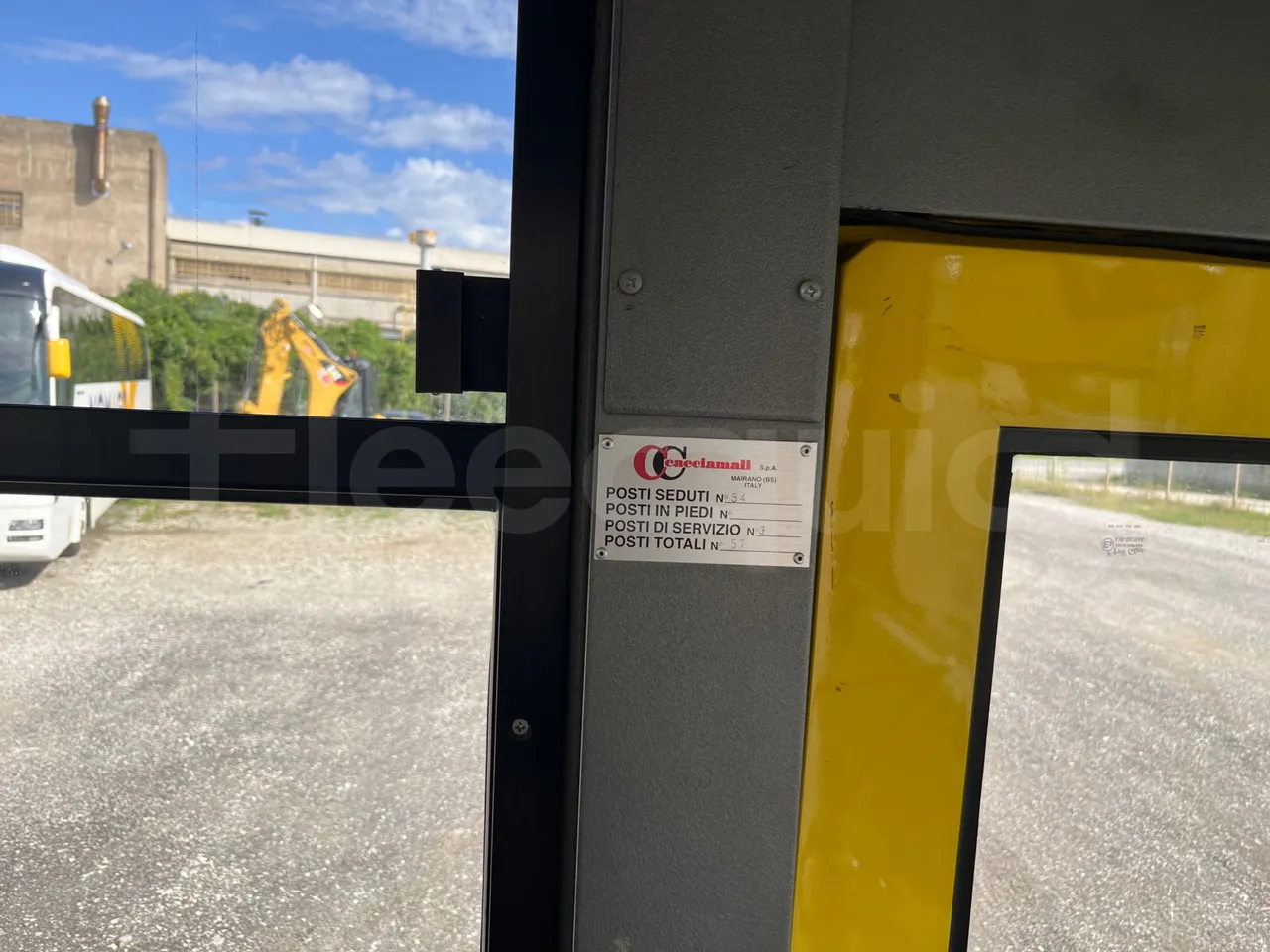 Iveco Cacciamali C5032 -EUR3 -154kW -9.3m - seat plate photo