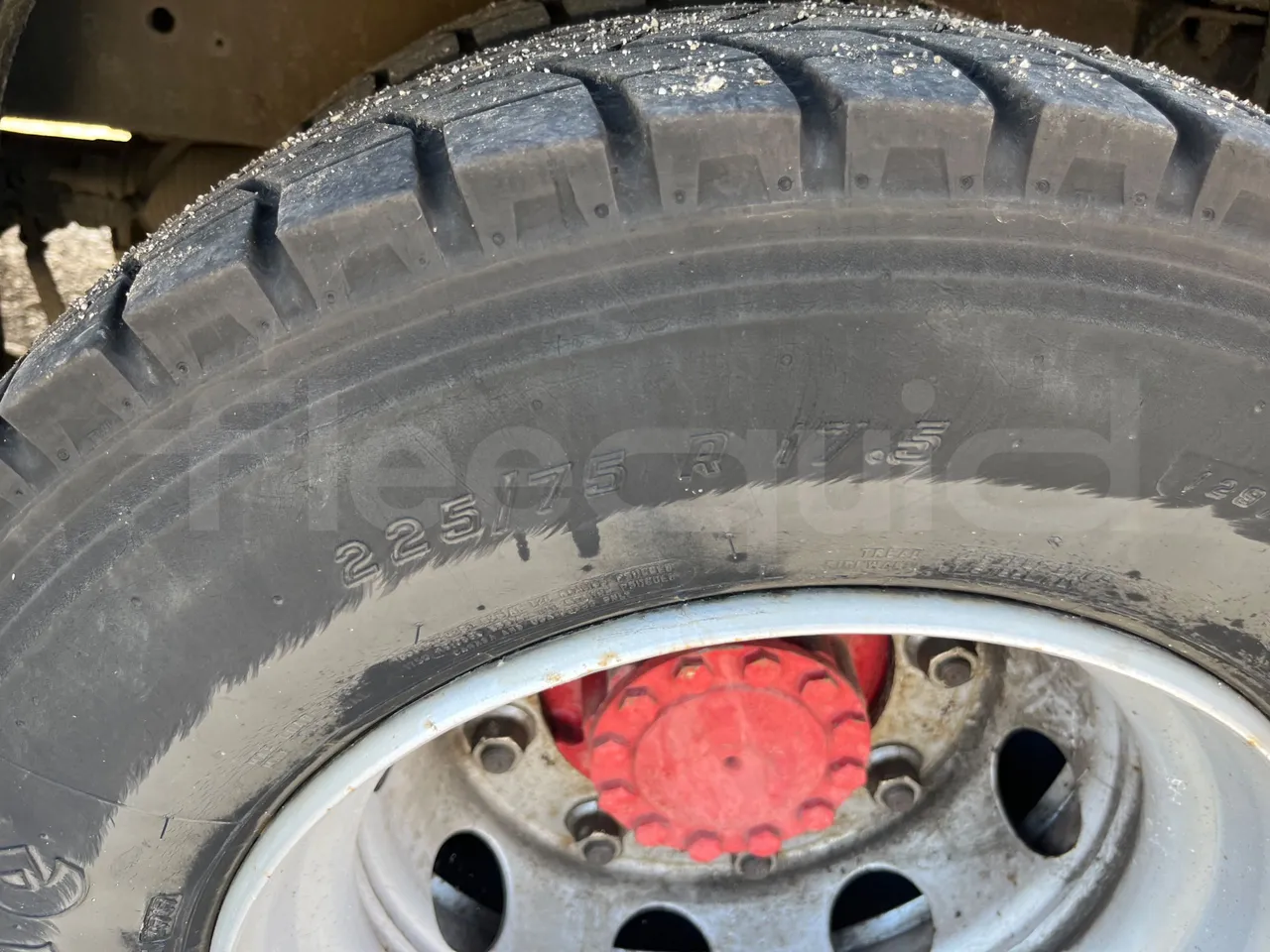 Iveco Cacciamali C5032 -EUR3 -154kW -9.3m - rear left tire photo