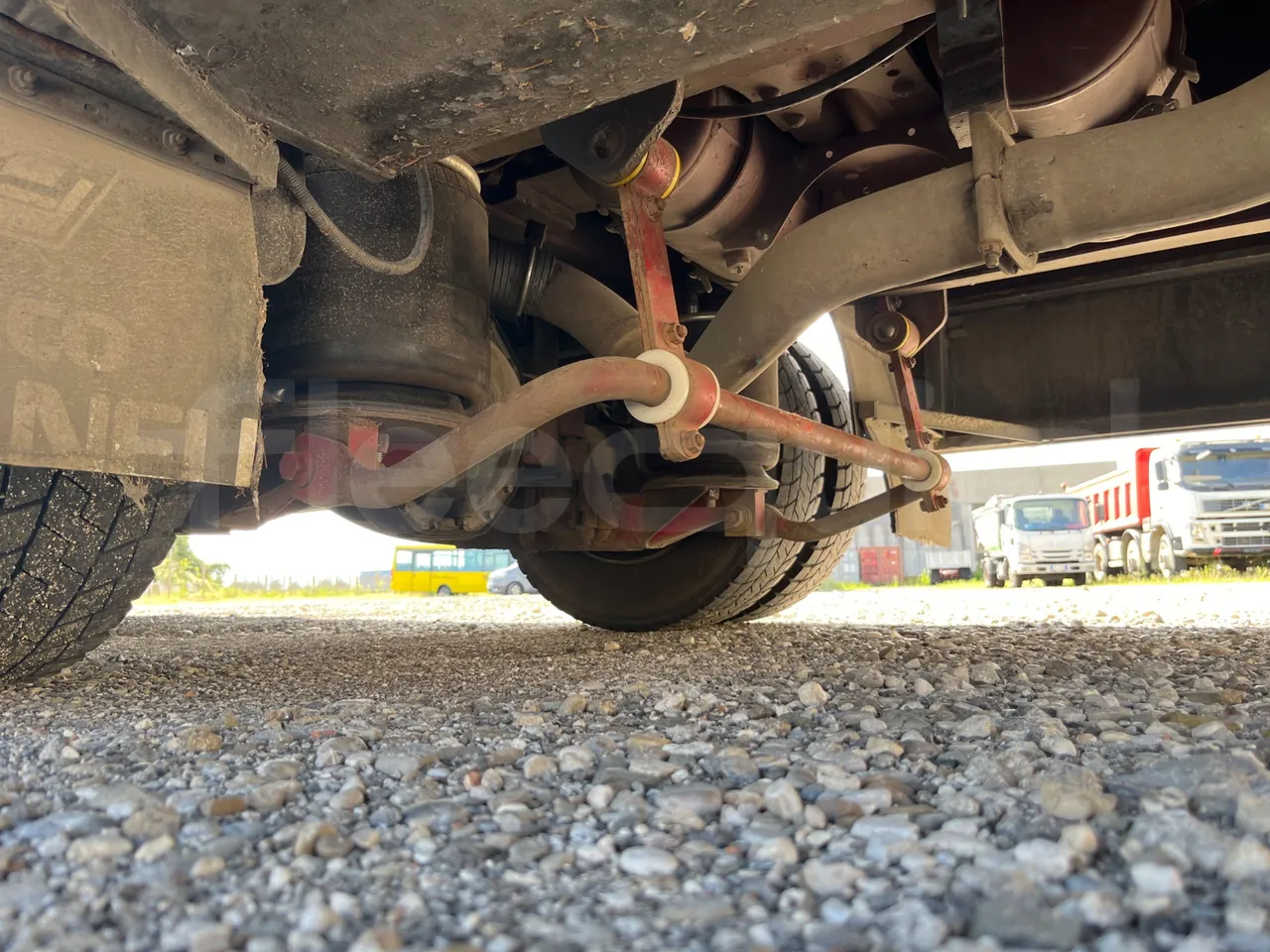 Iveco Cacciamali C5032 -EUR3 -154kW -9.3m - axle 3 right side