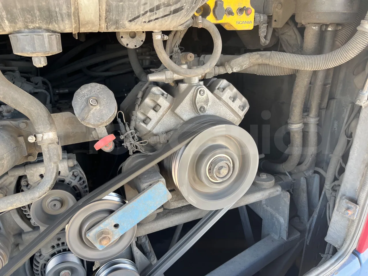 Irizar Scania K320 - EUR5 - 235kW - 12.2m - air conditioning compressor