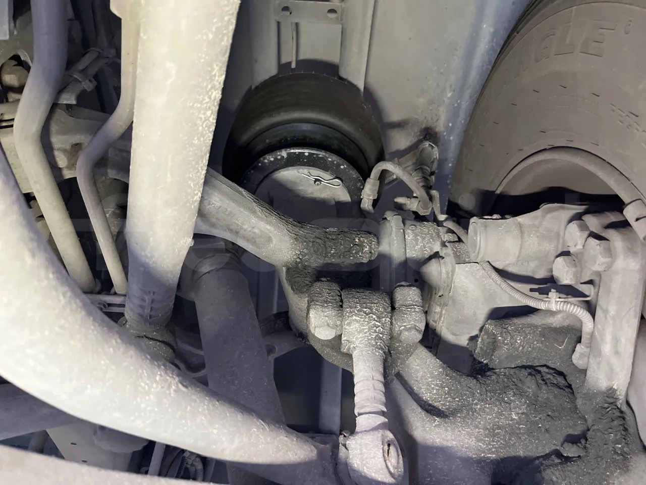 Irizar Scania K320 - EUR5 - 235kW - 12.2m - front air springs left