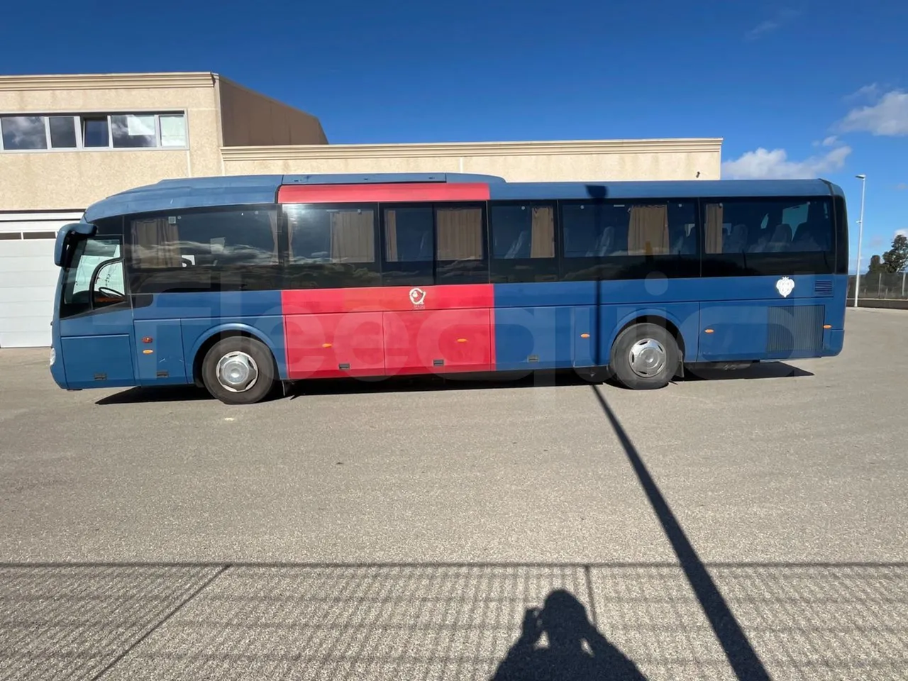 Irizar Scania K320 - EUR5 - 235kW - 12.2m - left side photo