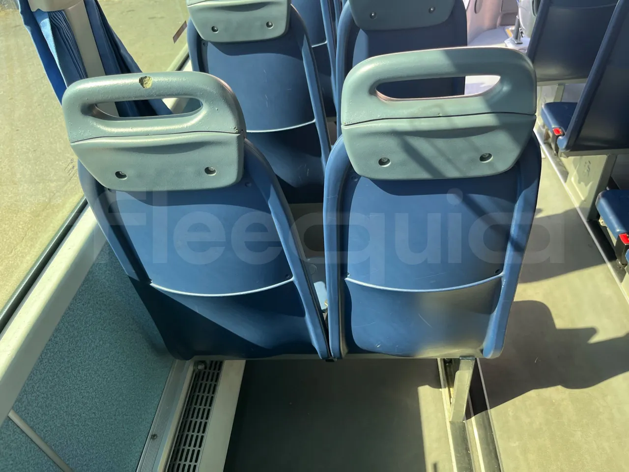 King Long XMQ6800 2AL1AA2B - Euro5 - 148kW - 7.995mt - mesh detail photo