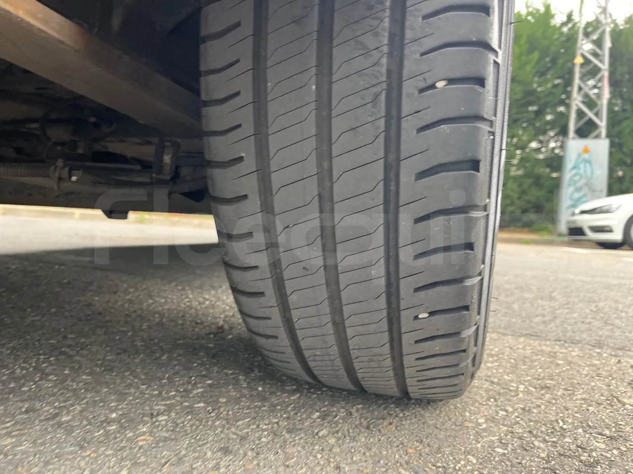 Renault Master N70M/XI NDLML6 - Euro4 - 84kW - 5.899mt - tread condition second axle tires left