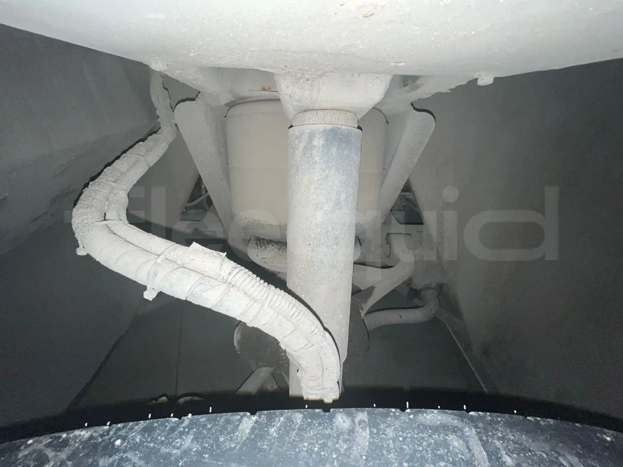 Temsa Safari RD RAT153 - EUR5 - 266kW - 12.200m - front shock absorbers left