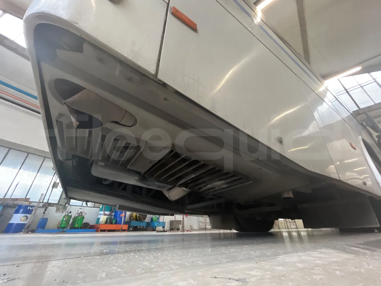 Temsa Safari RD RAT153 - EUR5 - 266kW - 12.200m - axle 2 shock absorbers 2 left