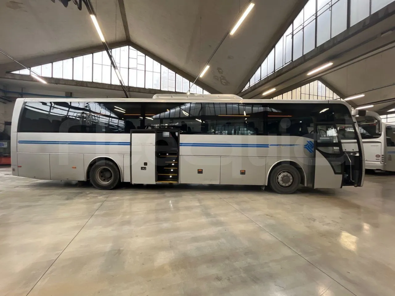 Temsa Safari RD RAT153 - EUR5 - 266kW - 12.200m - right side doors open