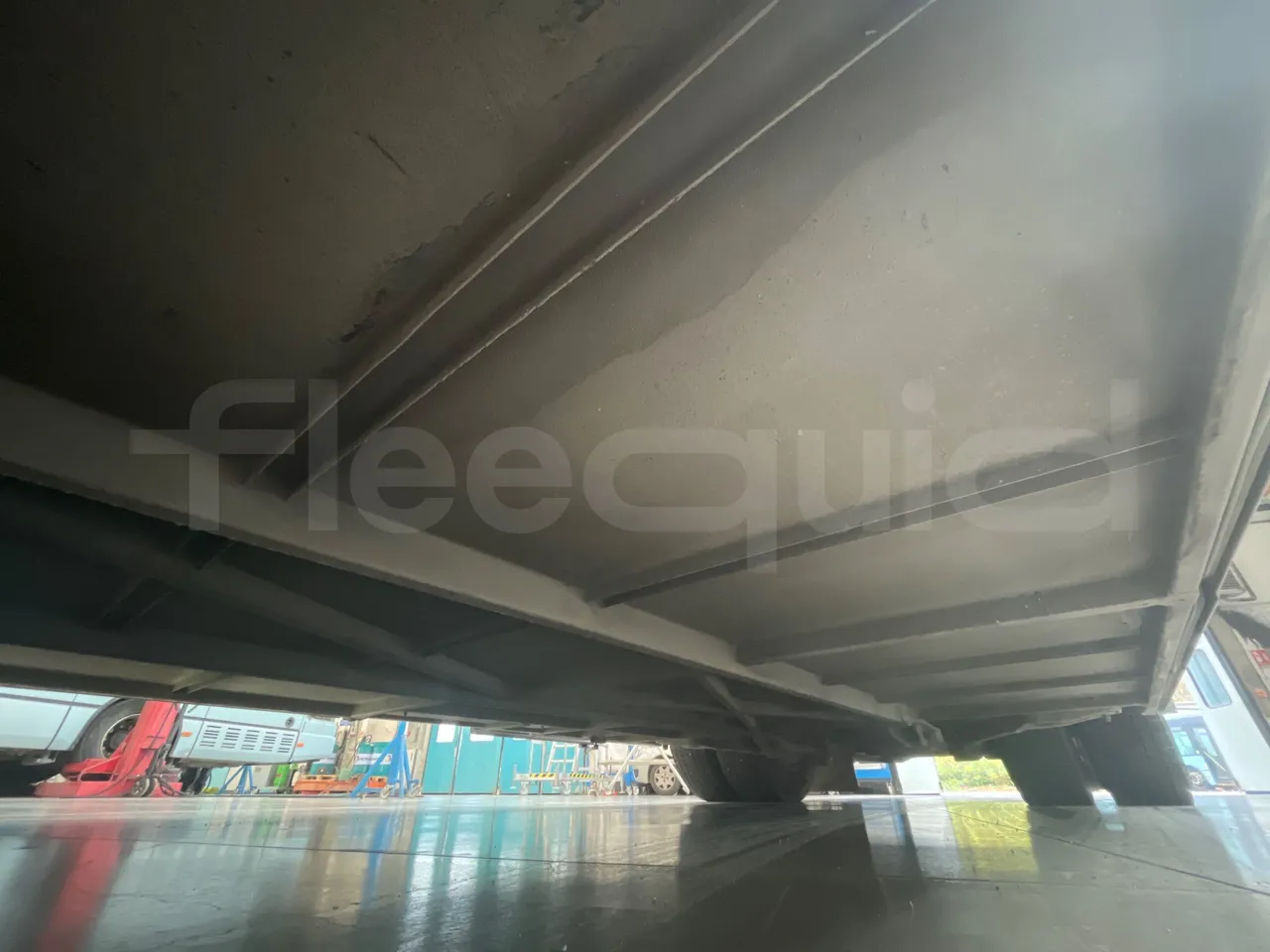 Temsa Safari RD RAT153 - EUR5 - 266kW - 12.200m - central undercarriage photo