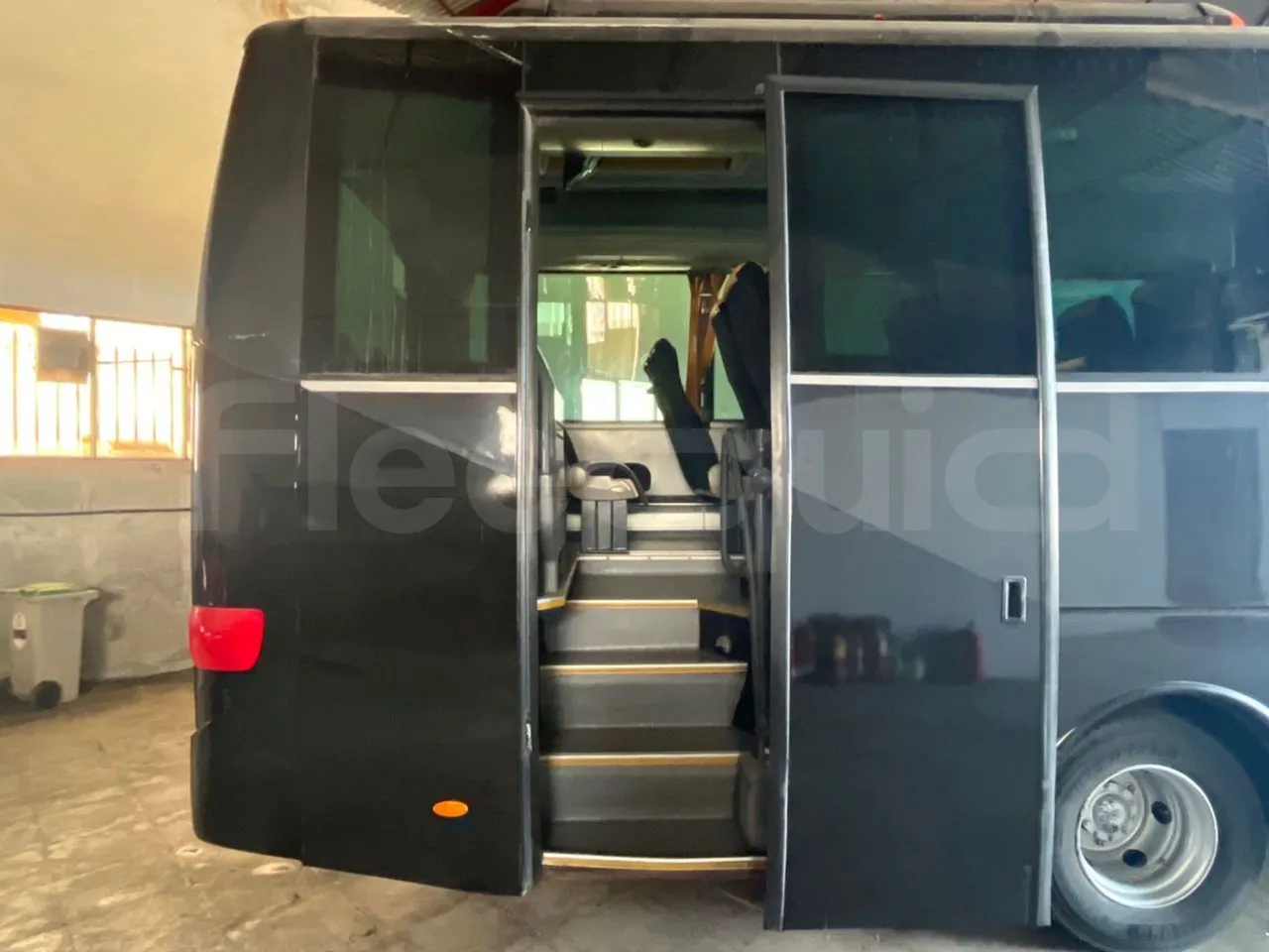 Man 12.220 HOCL 12.240/DEXON -  EUR4 - 176kW - 9.460m - front door 2 open