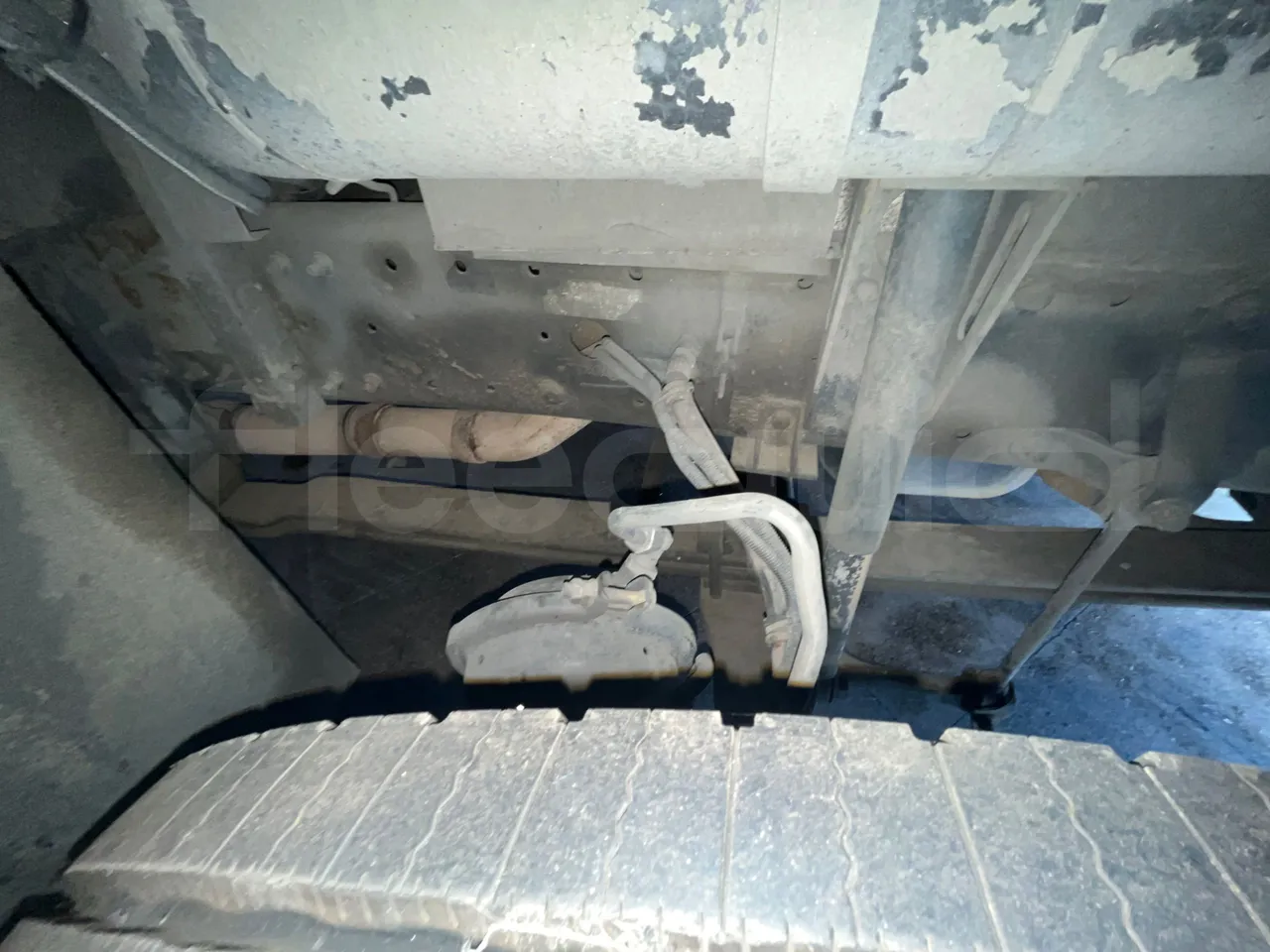 Man 12.220 HOCL 12.240/DEXON -  EUR4 - 176kW - 9.460m - front brake calipers right