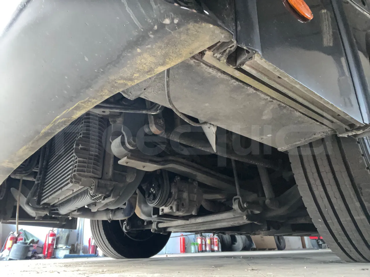 Man 12.220 HOCL 12.240/DEXON -  EUR4 - 176kW - 9.460m - front axle left side