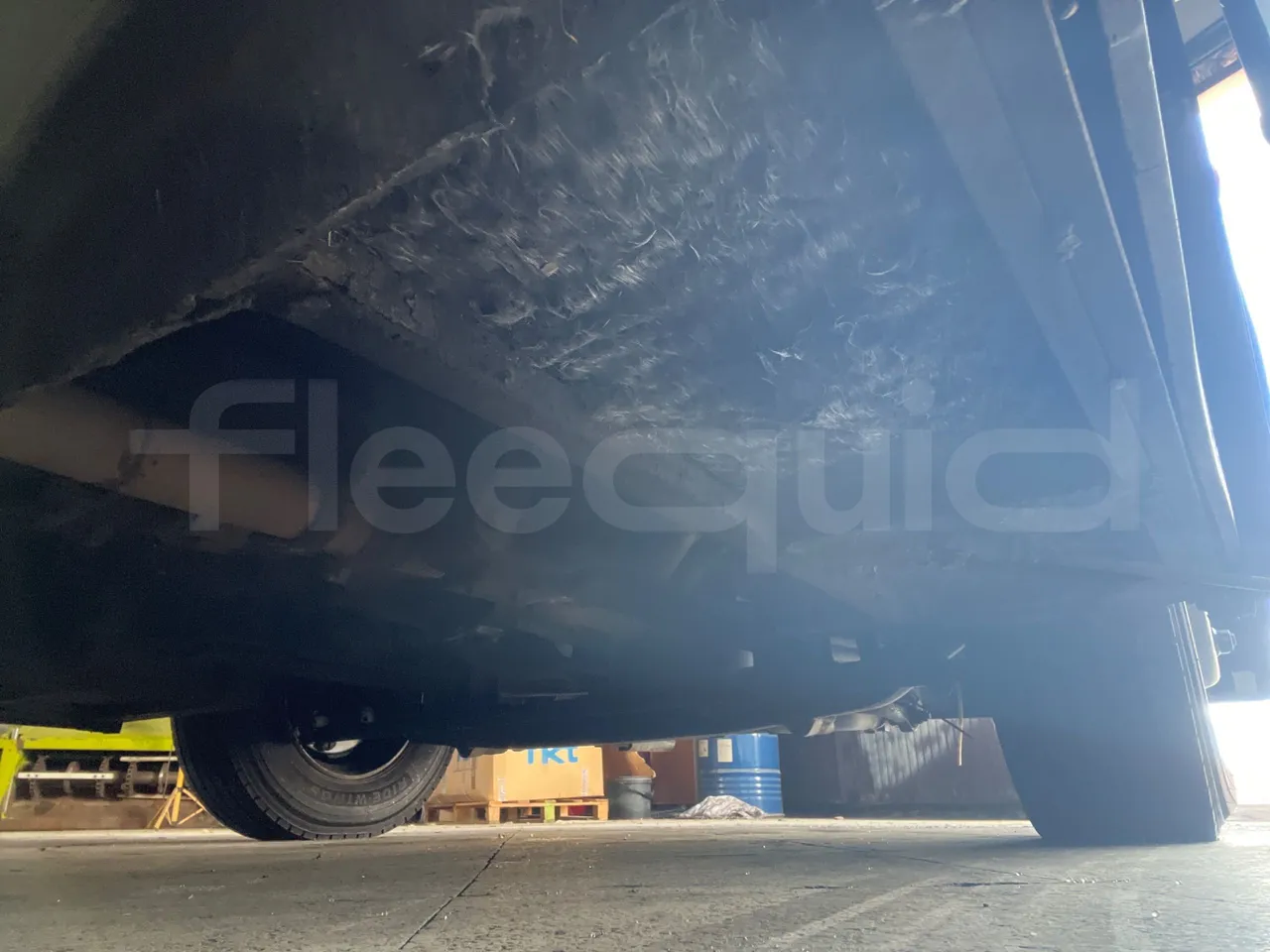 Man 12.220 HOCL 12.240/DEXON -  EUR4 - 176kW - 9.460m - axle 3 right side