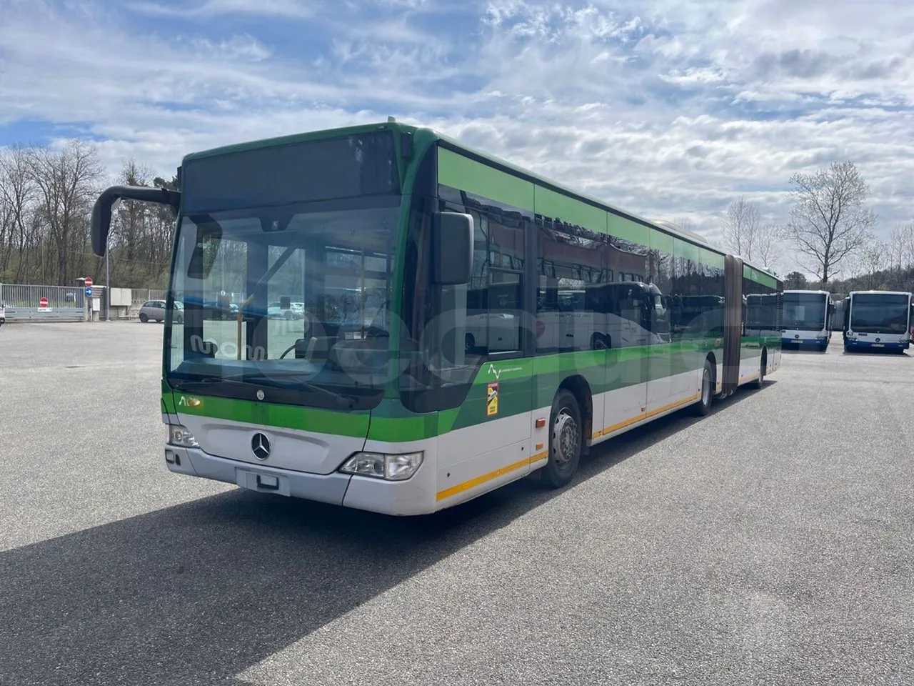 Mercedes-Benz Citaro G 0530 - Euro5 - 260kW - 17.940mt - 3/4 front left