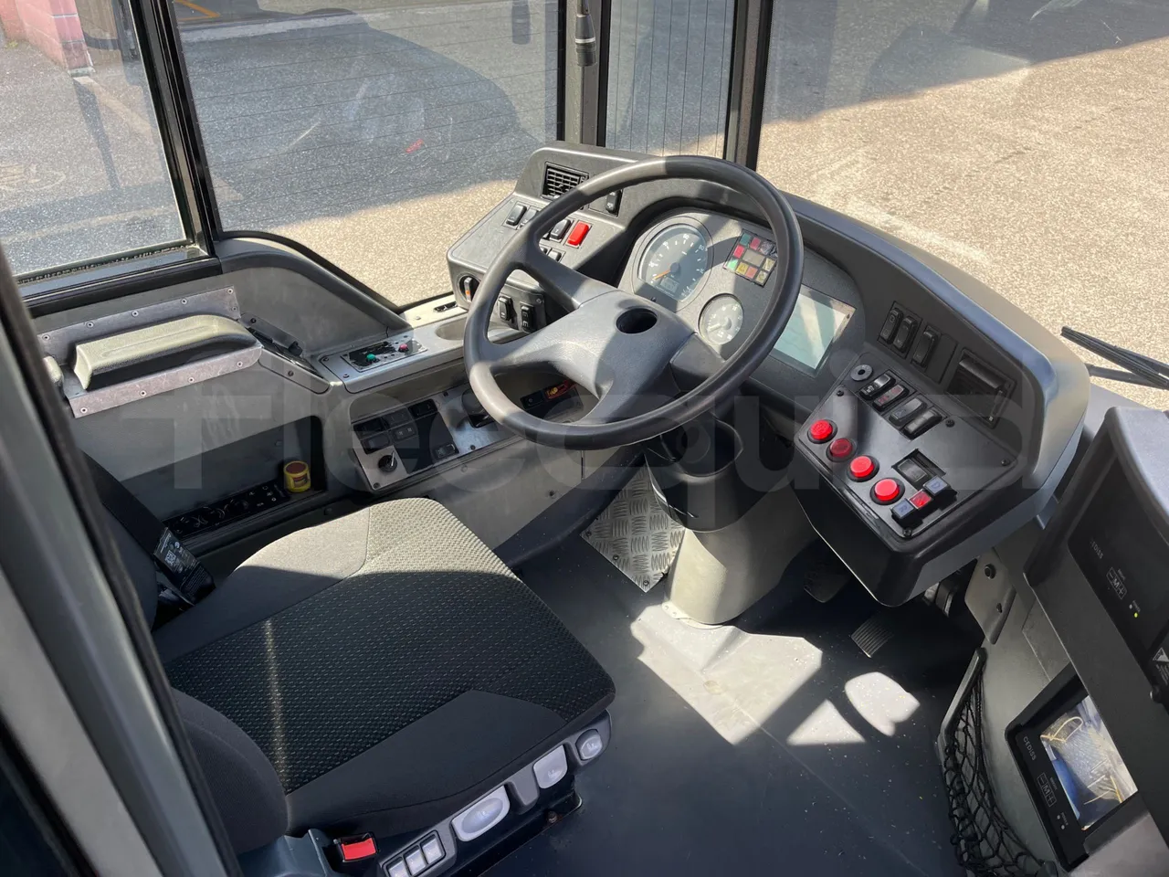 Mercedes-Benz Citaro G 0530 - Euro5 - 260kW - 17.940mt - buttons panels on