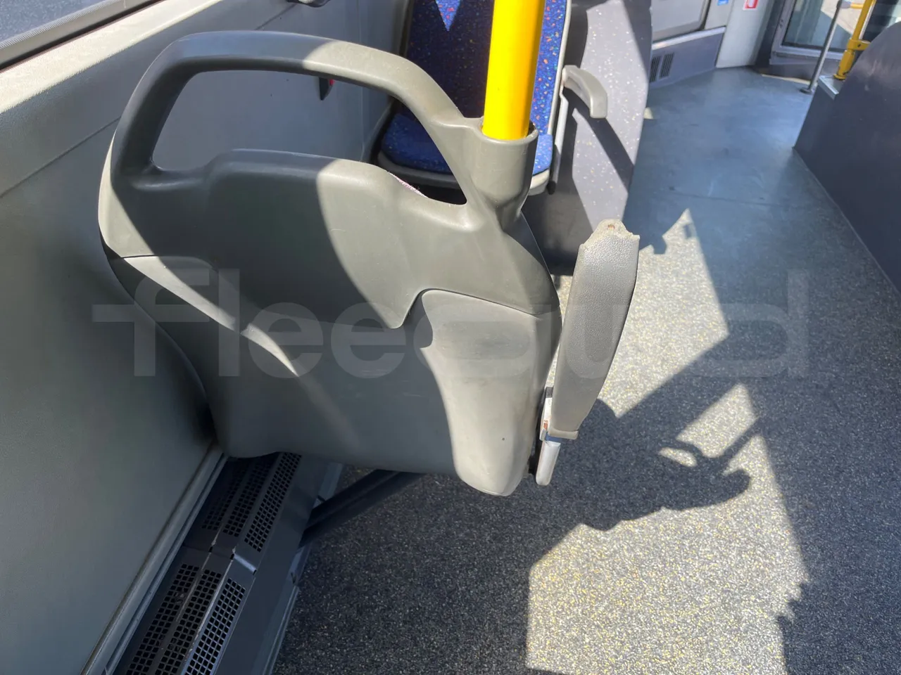Mercedes-Benz Citaro G 0530 - Euro5 - 260kW - 17.940mt - mesh detail photo