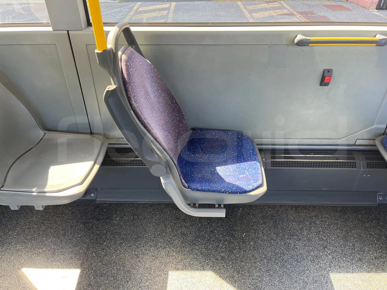 Mercedes-Benz Citaro G 0530 - Euro5 - 260kW - 17.940mt - single seat detail