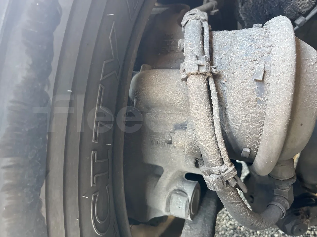 Mercedes-Benz Citaro G 0530 - Euro5 - 260kW - 17.940mt - front brake calipers right