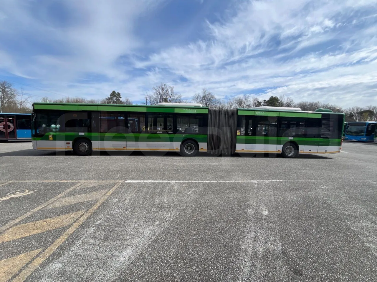 Mercedes-Benz Citaro G 0530 - Euro5 - 260kW - 17.940mt - left side photo